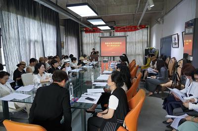 重慶(qing)女(nv)性文(wen)化(hua)促進會第二(er)屆(jie)會員大會圓滿舉(ju)行 梁(liang)明(ming)玉(yu)連(lian)任(ren)會長